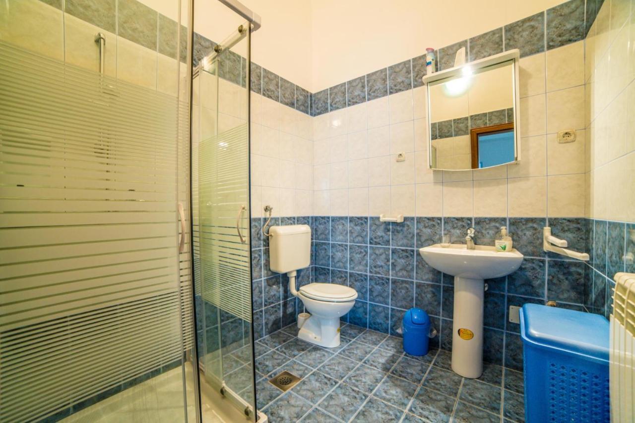 Ferienhaus Ori *