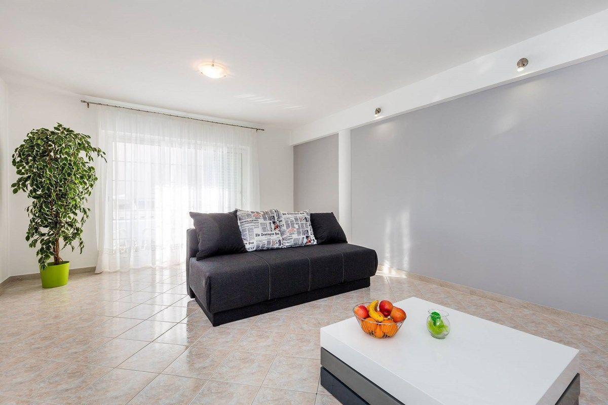 Ferienhaus Ori *